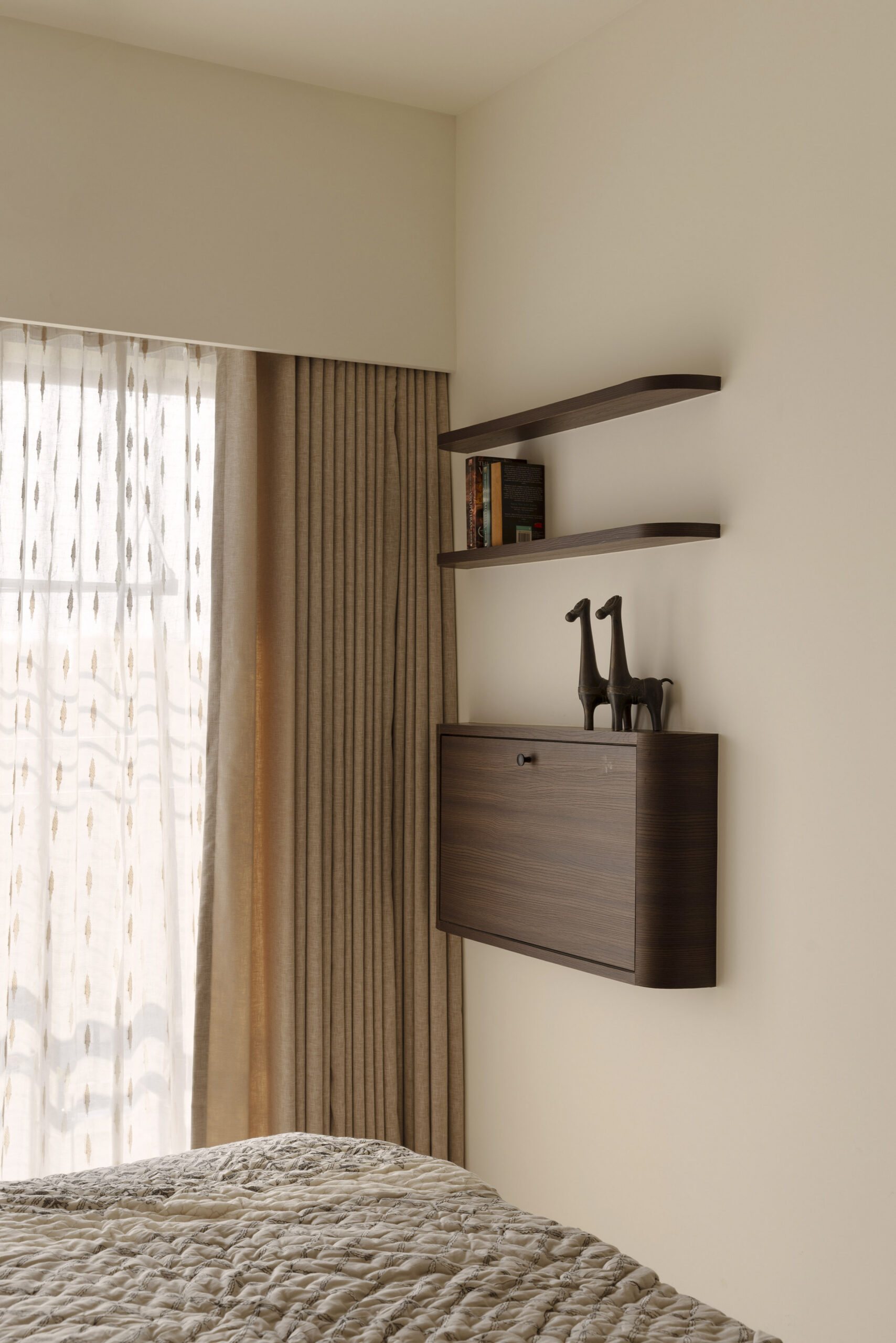 Image gallery image